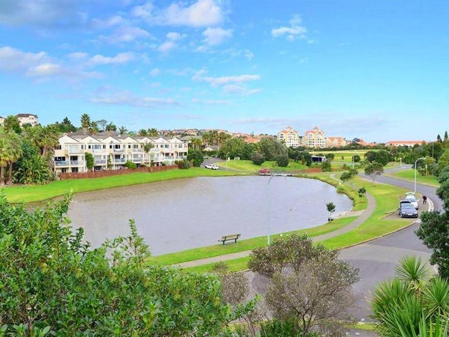 Gulf Harbour Guest House Apartment Auckland Eksteriør bilde